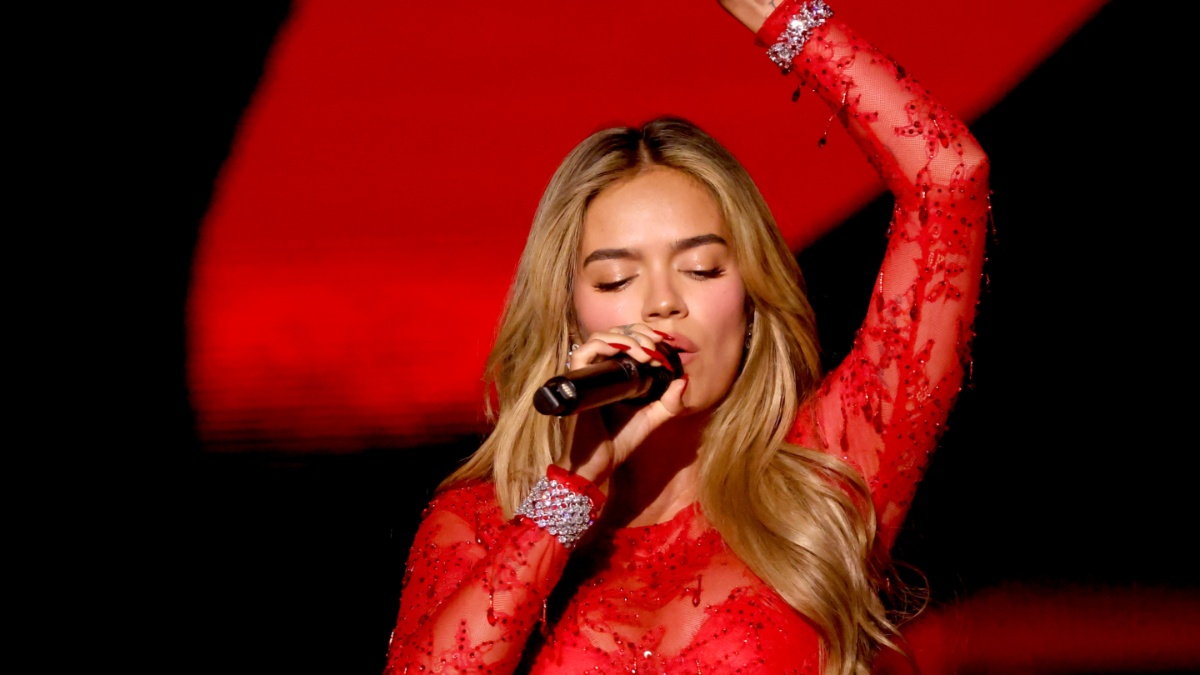 karol-g-coachella-performance-