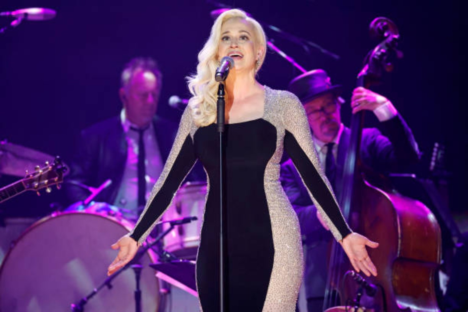 Kellie Pickler’s Emotional Idol Return: Singing Again After Loss