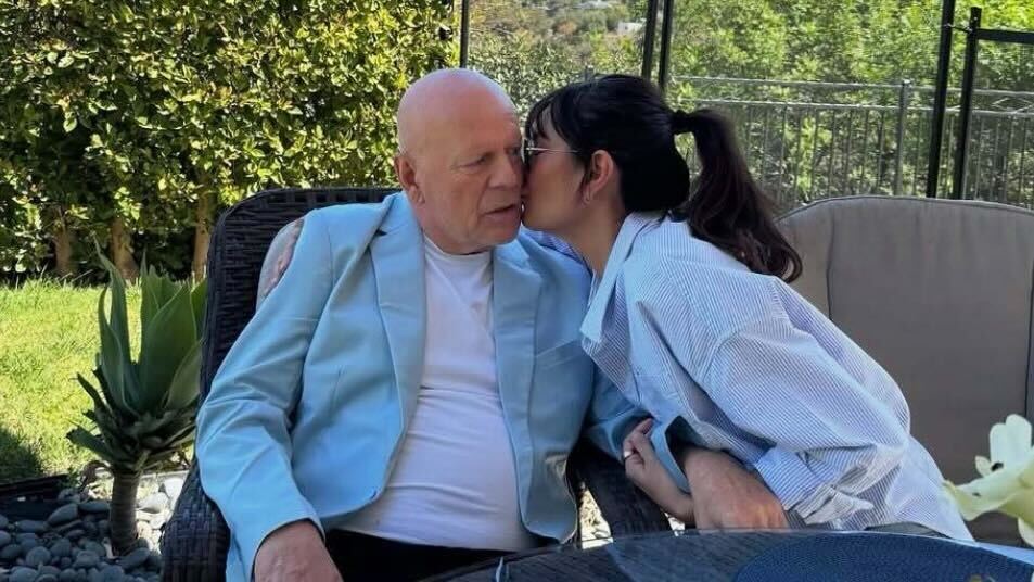 A picture of Bruce Willis with his daughter, during his 70th birthday celebrations.
