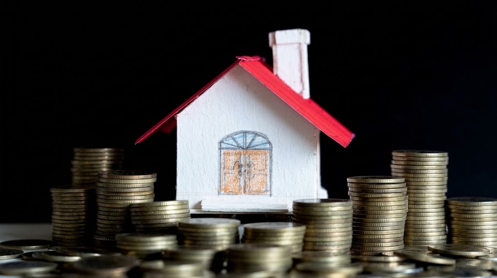 Mortgage Rates Top 7% as 10-Year Treasury Hits 5.11%