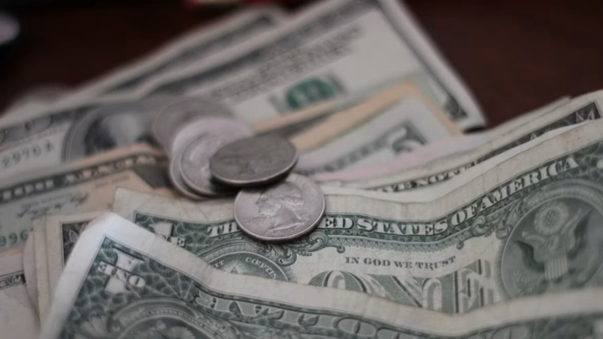 Real Wages Fell 0.3% in August as Prices Outran Paychecks