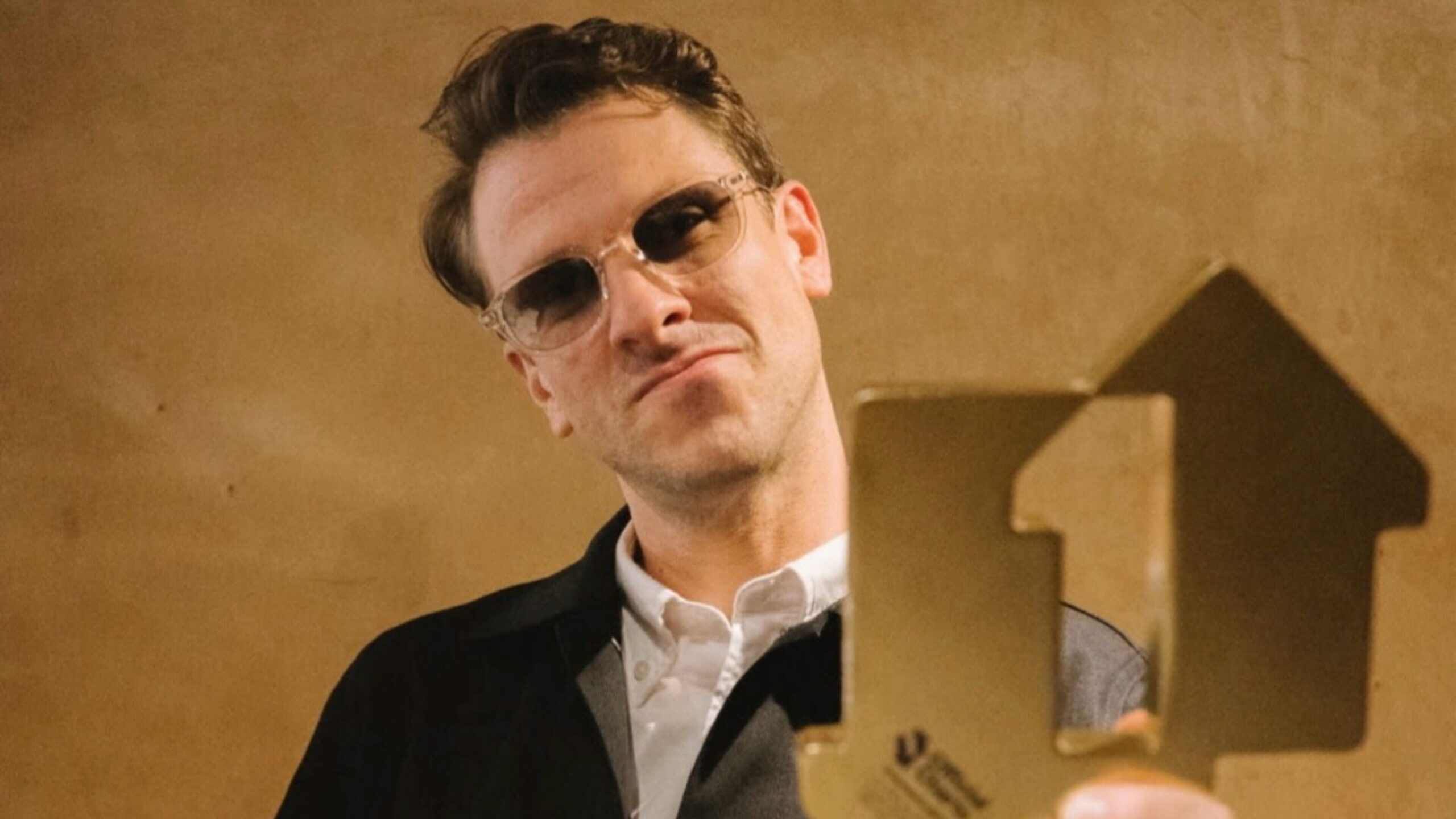 Jamie T Ghosts Debuts at No. 1 on UK Albums Chart