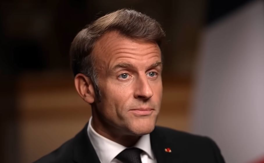 France’s Riots Put Macron on the Spot as Minister Offers to Quit